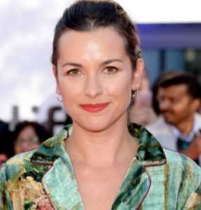 Amelia Warner